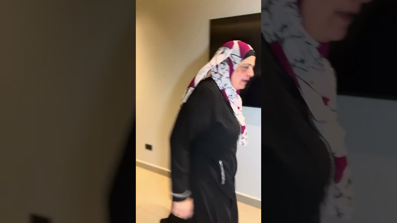 حماتي عايشه الدور وهي أصلا كانت زمان بتعمل !!!!