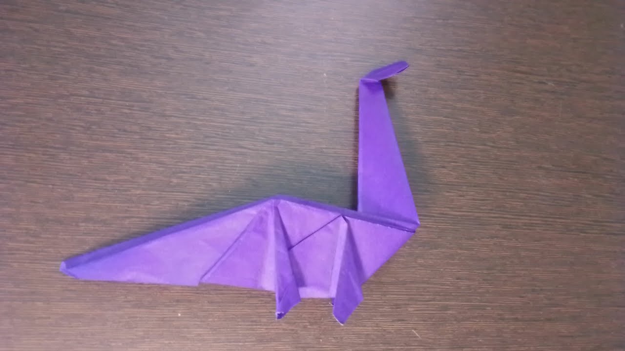 HOW TO MAKE BRONTOSAURUS...#homemadepapercraft #paperart  #craft #colourpapercraft 