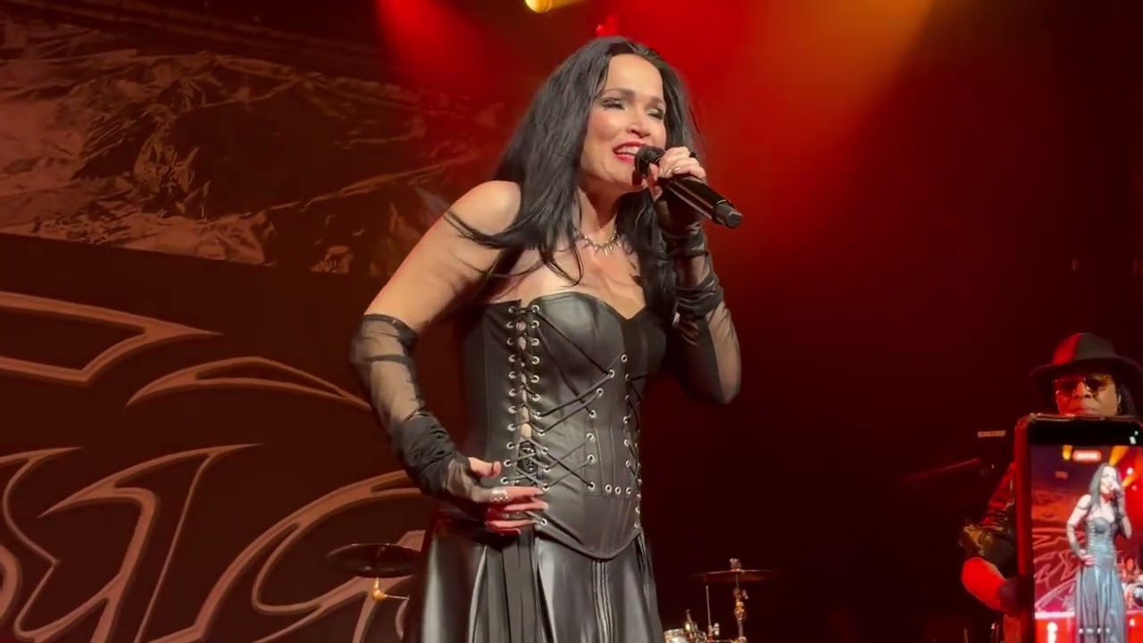Tarja Turunen [Planet Hell (Nightwish song)] Paris 2026
