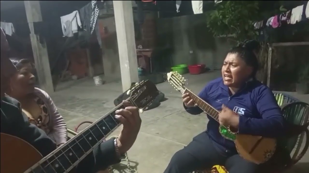 SARITA CACERES mix huayños 2026