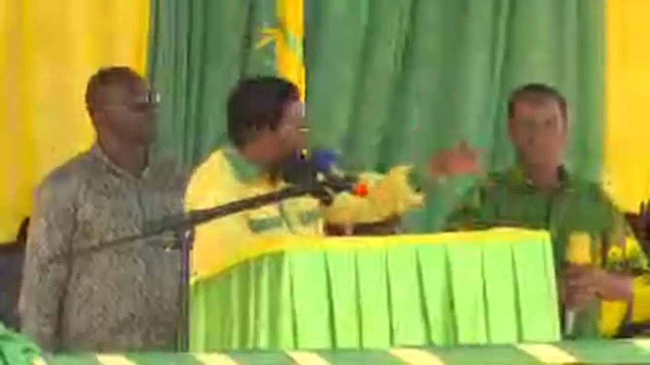 #LIVE_CCMTZ: MJUMBE WA KAMATI KUU KASSIM MAJALIWA AKITIKISA KWA ILANI YA CCM #LOLIONDO