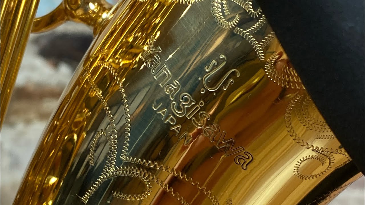Comparing Yanagisawa Saxophones! AW010 vs AW020! www.newyorksax.com
