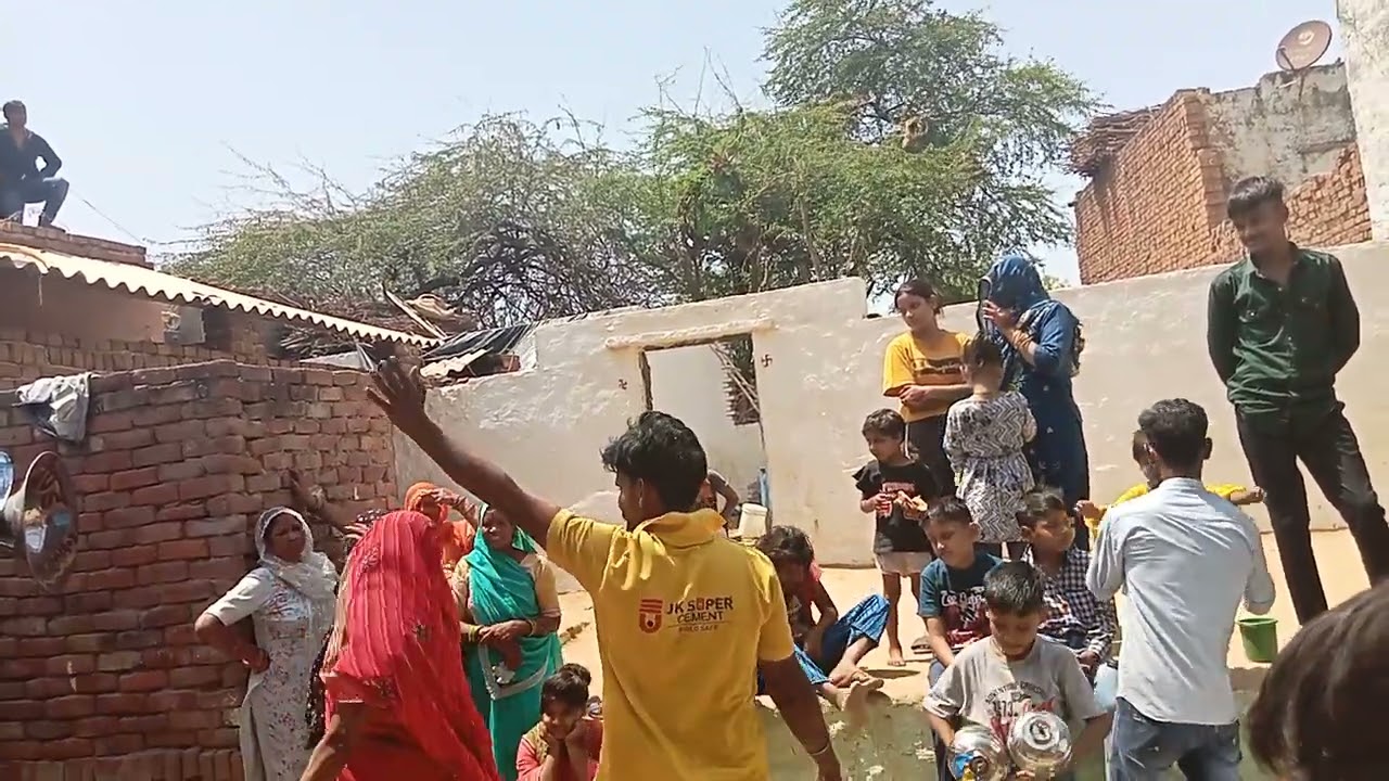 अमर बैंड सुनरख वृंदावन 7895173514 8057744207