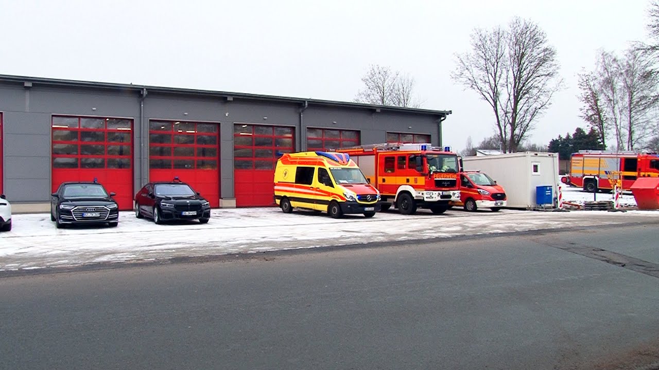 Neues Gerätehaus an die Freiwillige Feuerwehr Zwickau-Marienthal übergeben