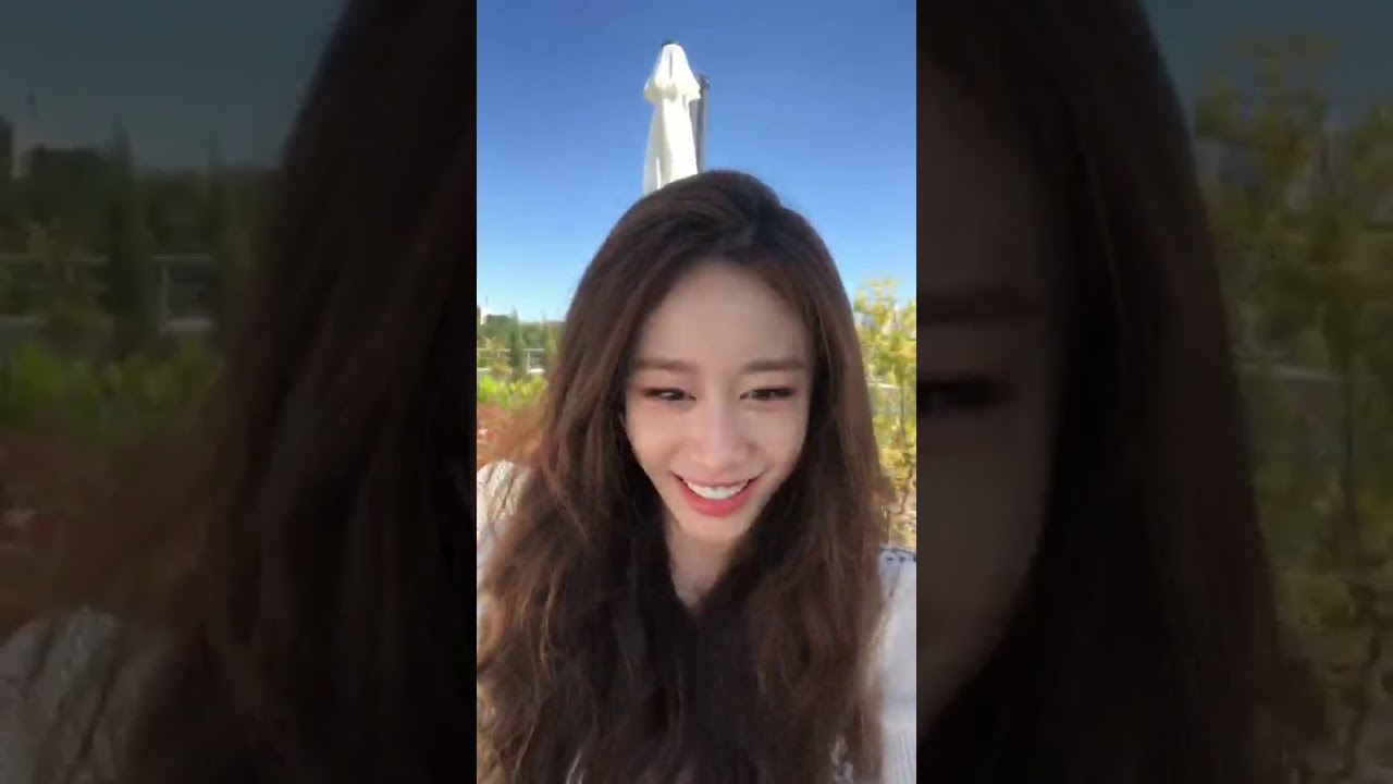 190918-1157 Jiyeon Instagram Live Video