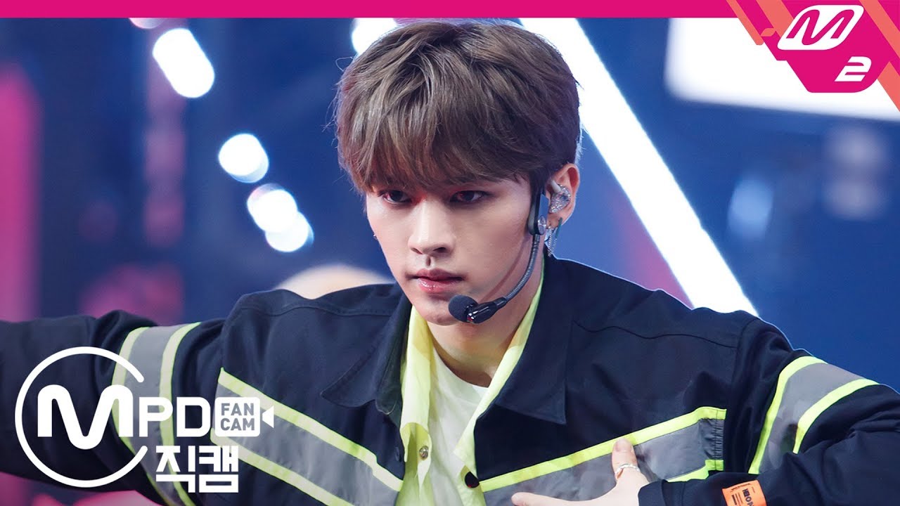 [MPD직캠] 스트레이 키즈 리노 직캠 'MIROH' (Stray Kids LEE KNOW FanCam) | @MCOUNTDOWN_2019.3.28