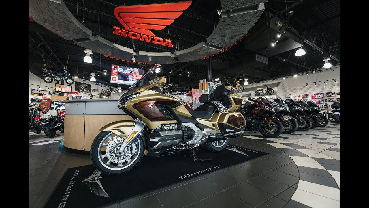The Secret to Pairing Apple CarPlay on the 2025 50th Anniversary Gold Wing WITHOUT a Headset!