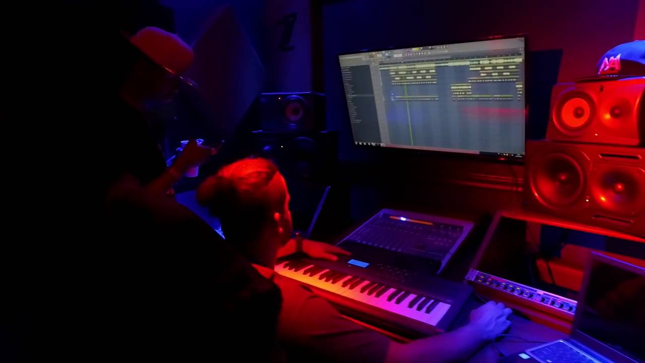 Romano Exponente tiradera a Mandrake Tu me conoce (video ificial)