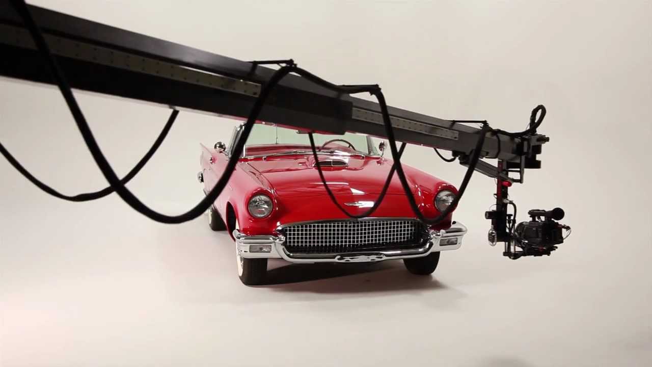 CamMate Systems Telescopic Camera Crane (studio footage)