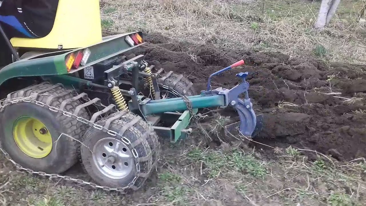 Минитрактор half track 14 5 HP adaptare senila -- aratura de primavara  ,,spring plowing,,