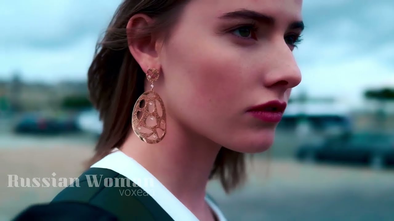 voxeaa - Russian Woman | Official Video