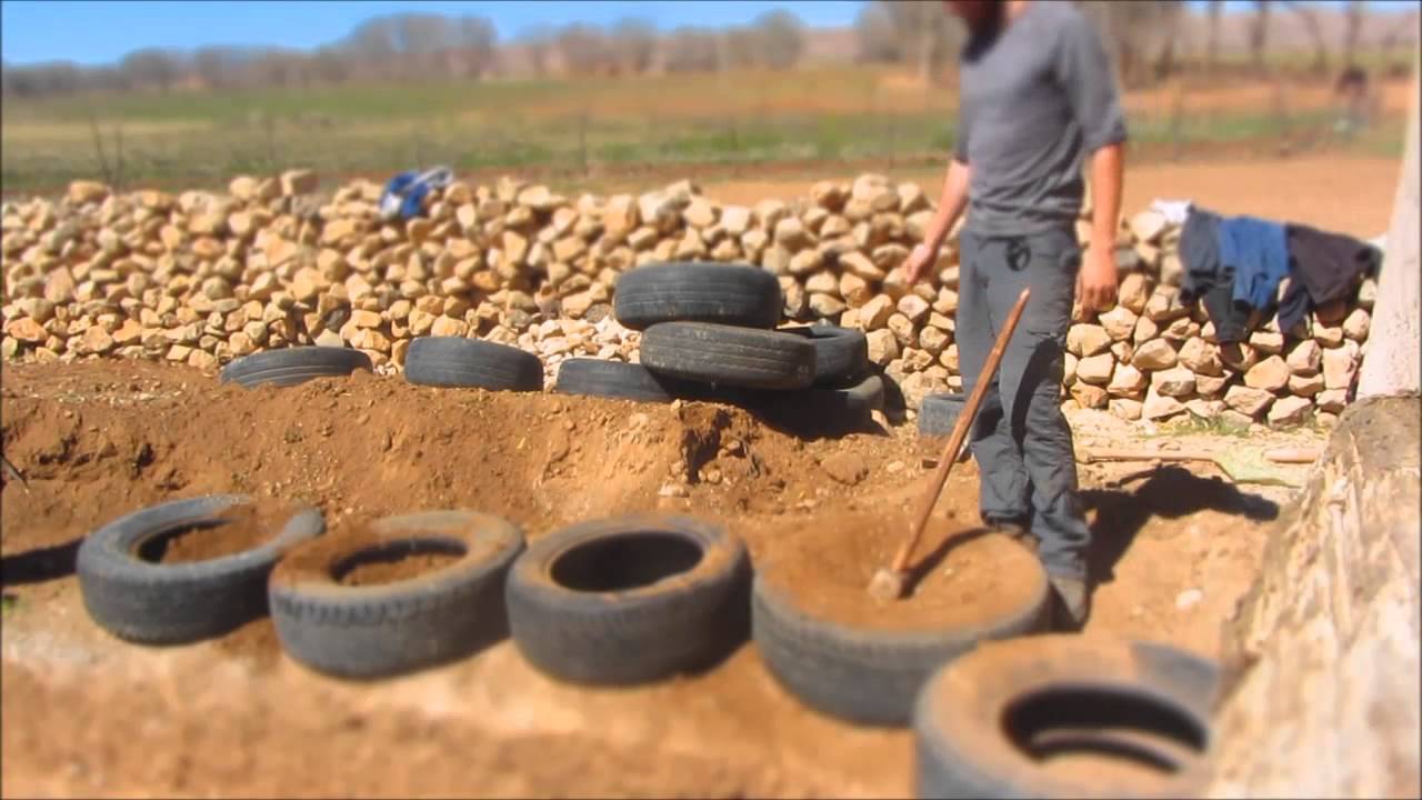 construction en pneus: la technique