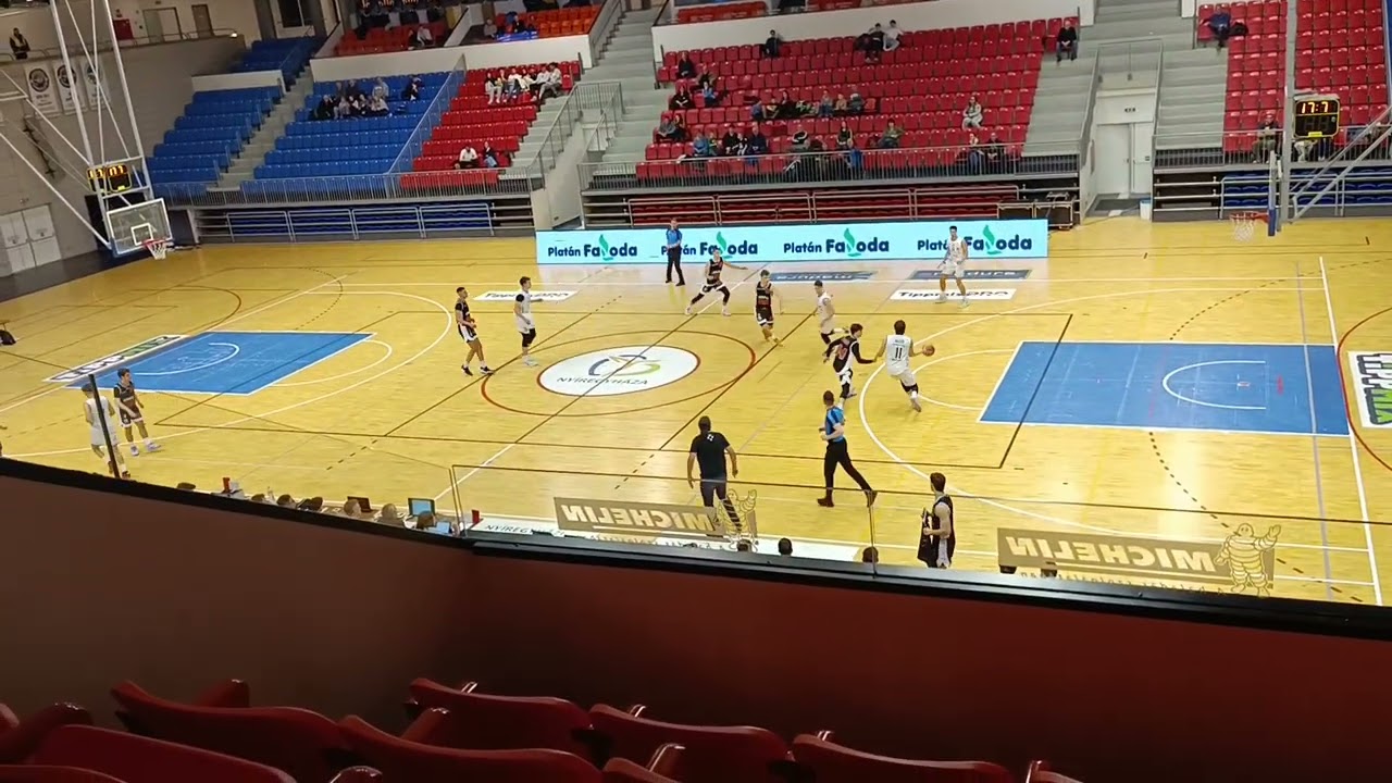 Basketball kosárlabda Nyíregyháza vs újbuda