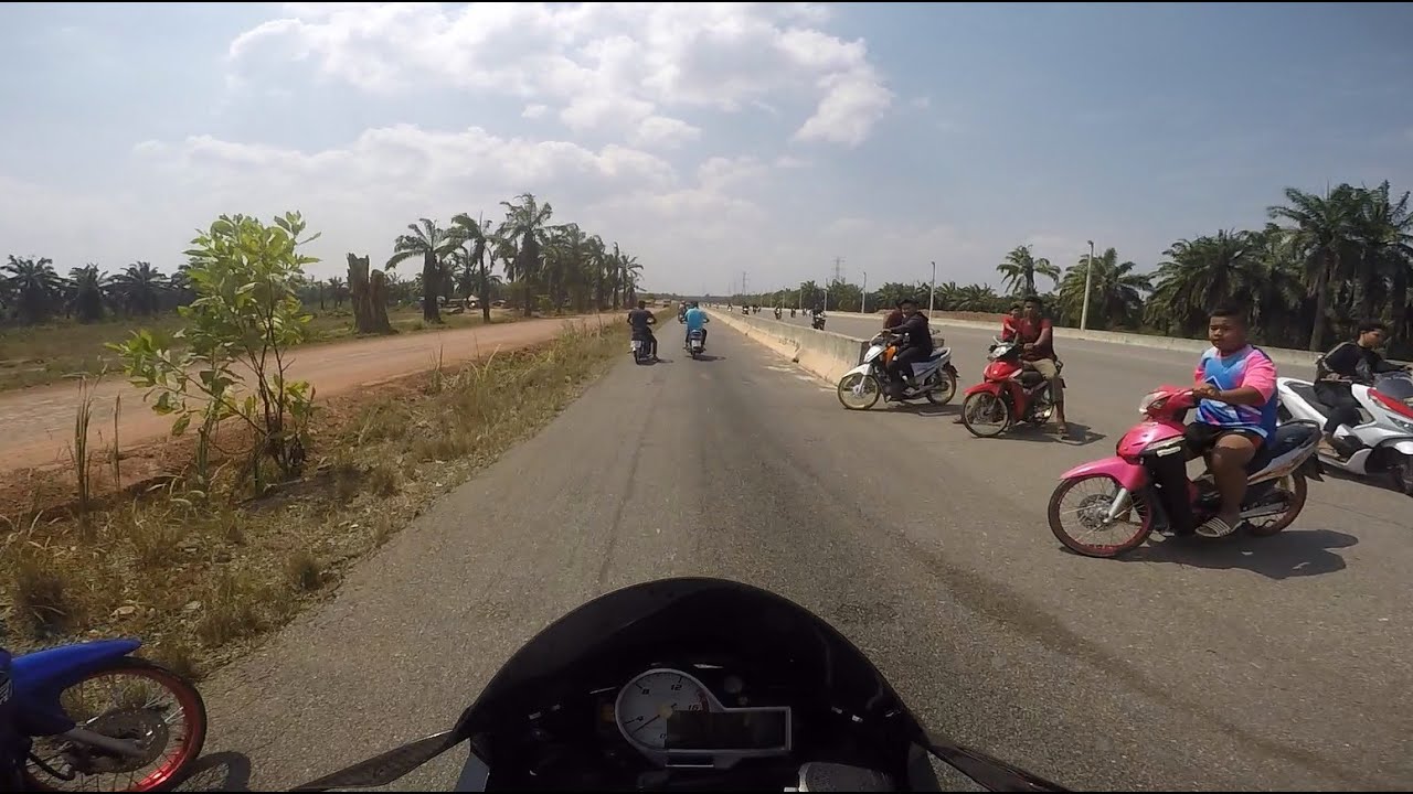 หัวทั้งสนาม ขี่S1000RRท่อโคตรลั่น ของน้องต้น tonbarier โคตรเดือด เเว๊น กม.18