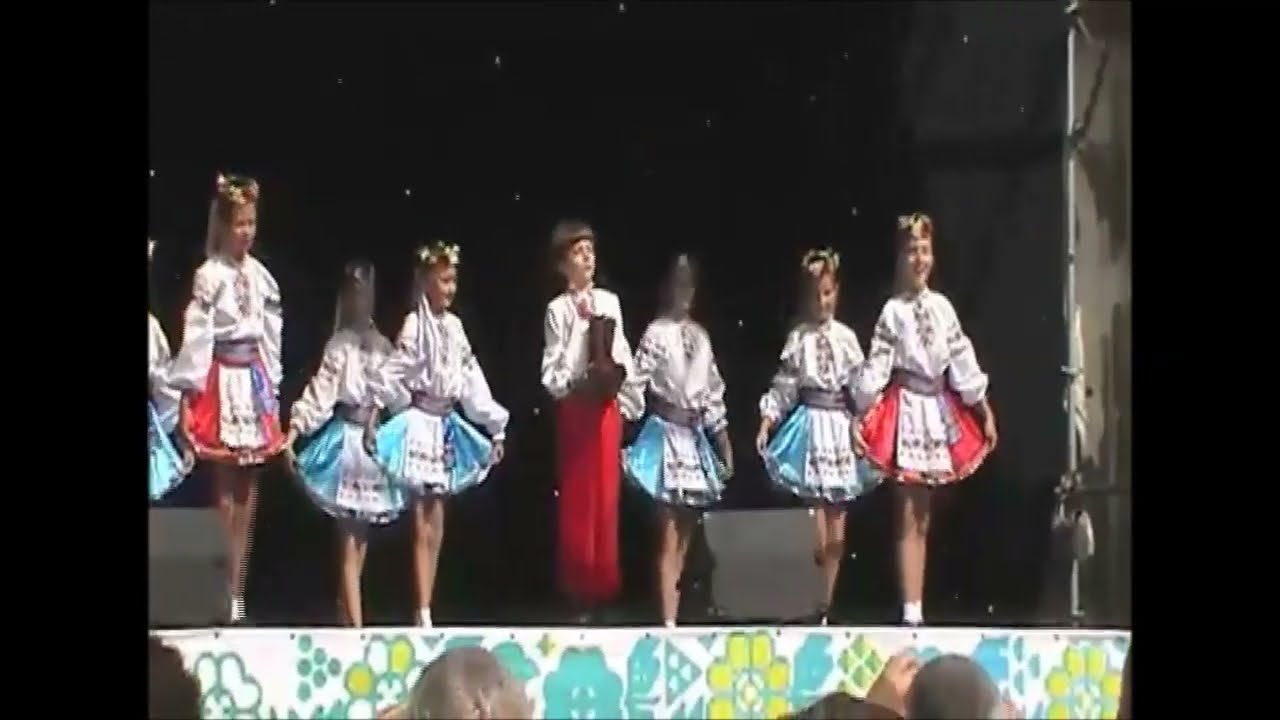 Черевички  Дитячий ансамбль танцю Левеня
