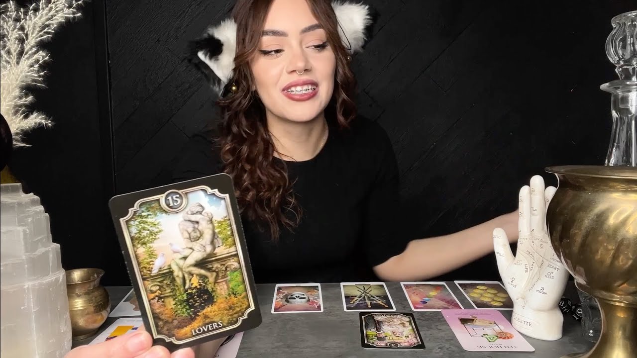 What Does Your Future Spouse Look Like | Pick A Card Tarot