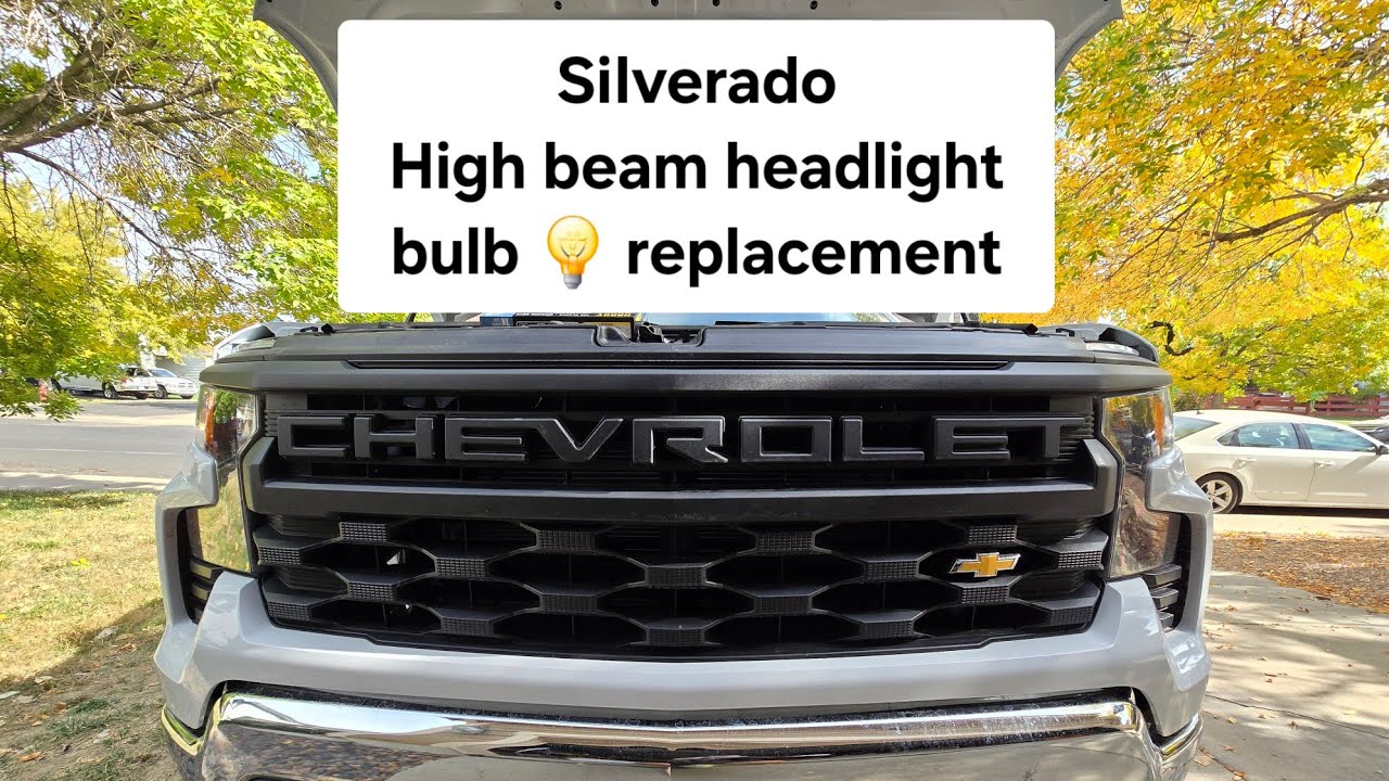 Замена лампы дальнего света в фарах Chevrolet Silverado 2019–2024 годов выпуска, 1500 Вт