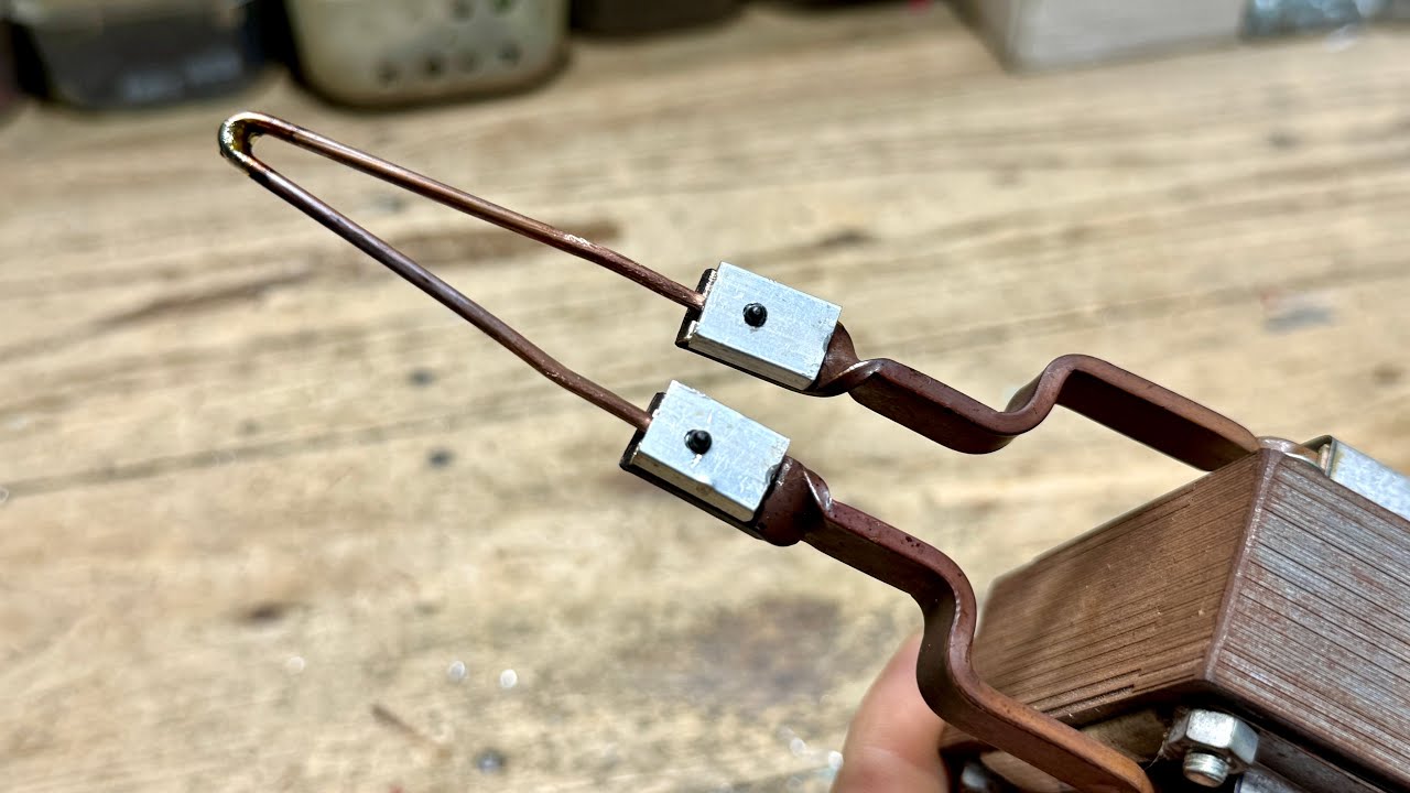 Mỏ h&agrave;n thiếc lắp th&ecirc;m 2 cục nh&ocirc;m th&ocirc;i nhưng d&ugrave;ng sướng hơn hẳn !