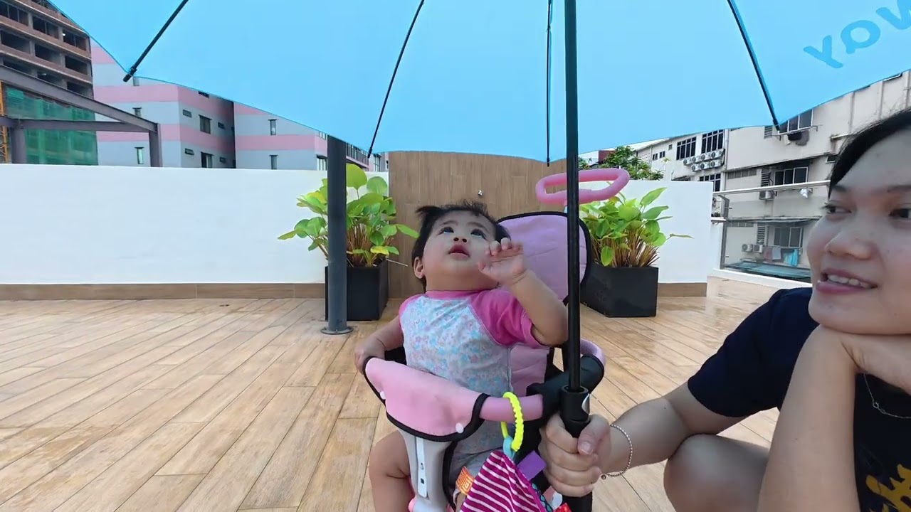 Mandi-manda di swimming pool