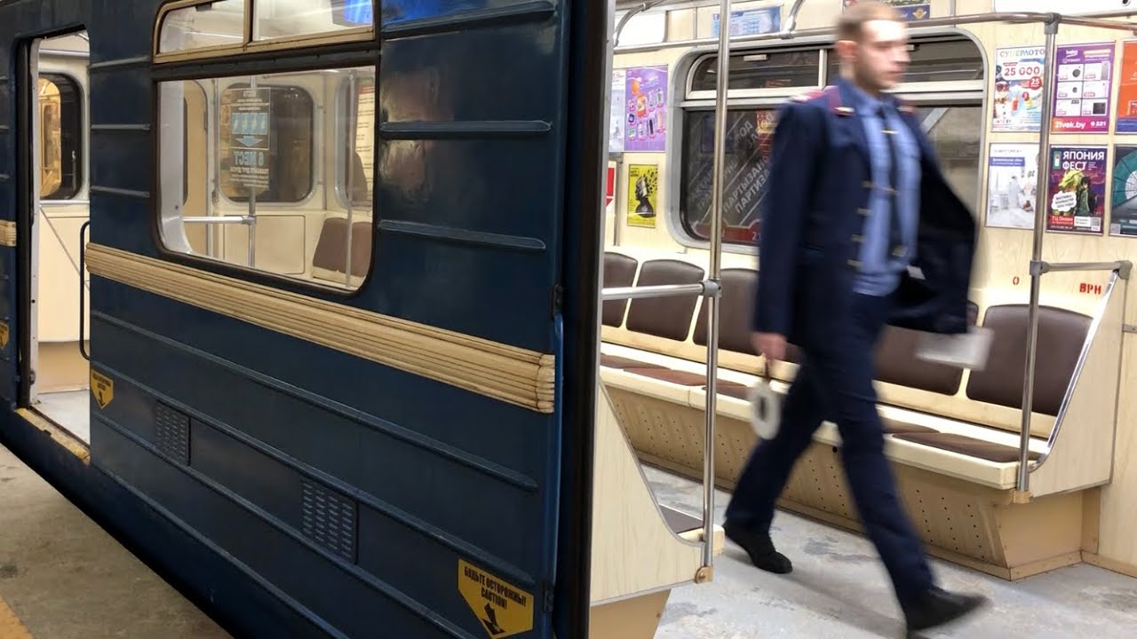 Поезд дальше не идет на станции метро Фрунзенская