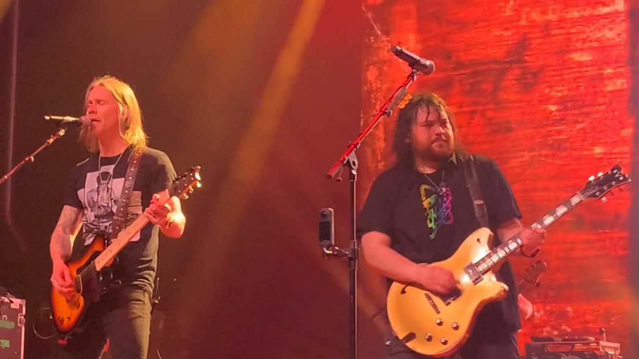 Mammoth and Myles Kennedy “Take A Bow” Final Show - Anaheim CA 12/7/25