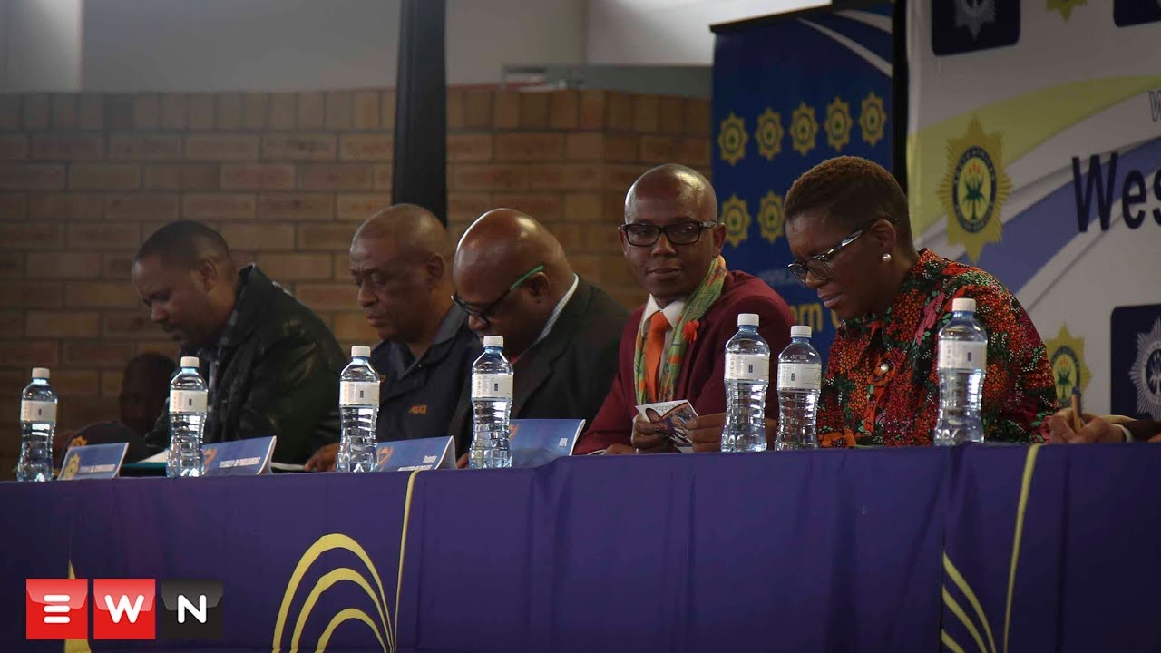 Deputy Police Minister hosts Imbizo in Hanover Park