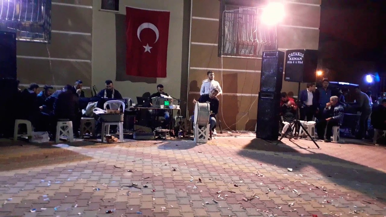 ÇATAKLI KENAN VE EKİBİ BU ADAM BENİM BABAM (Orjinal Video) 2020 Mp4 HD