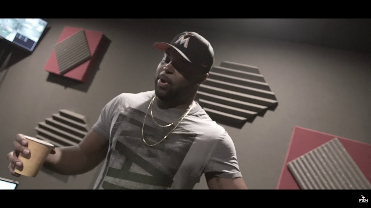 Issa Vlog Pt.1 Studio w/ T-moe 44 & Yung Flexx