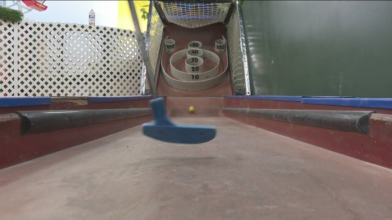 Mini golf course with historic theme opening in West Des Moines