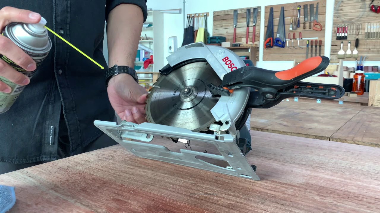 Woodwork Tools maintenance with WD-40 Specialist Dry Lube and WD-40  Smart Straw