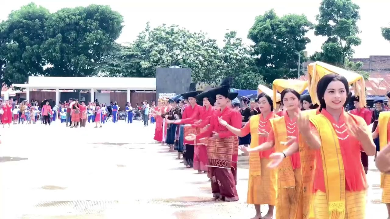 Paling Spetakuler!!! Tortor 5 puak versi Full HARDIKNAS TOBA #trending #tobapunyacrita