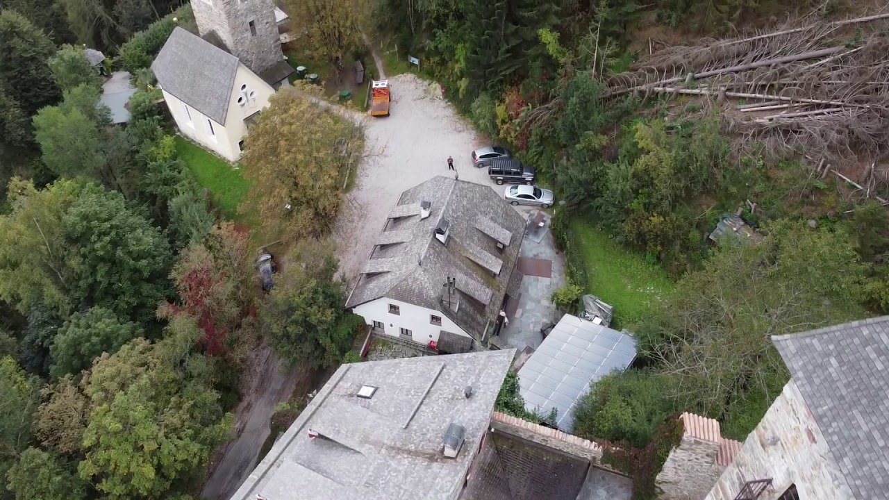 Schloss Neuhaus - Südtirol - Gais - Drohne - Lange Version