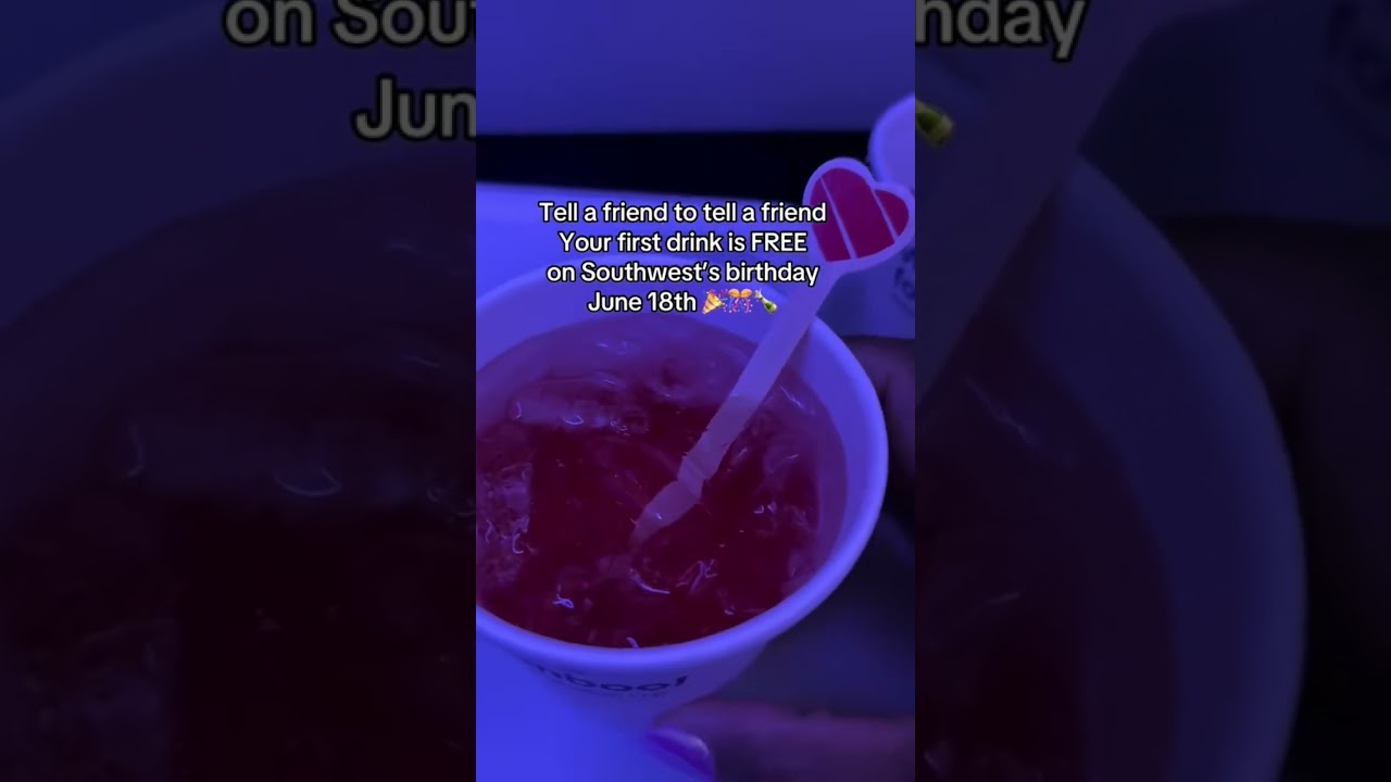 FREE drinks on the plan #travelshorts #traveltips