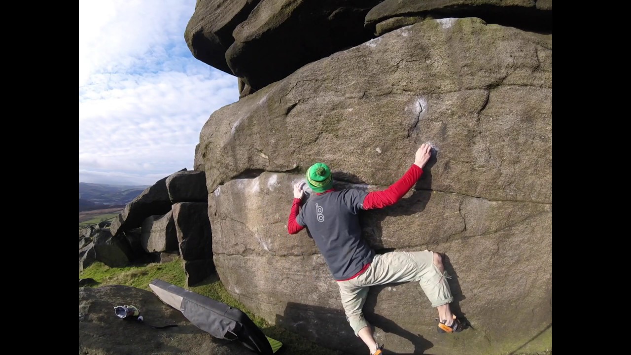 Sloper Traverse - Font 7A - Stanage Popular