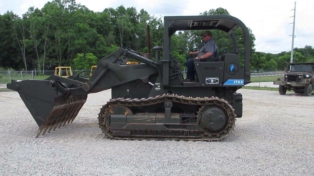 Ex Military 2003 Dressta 175C track Loader VERY LOW hours! C&C Equipment