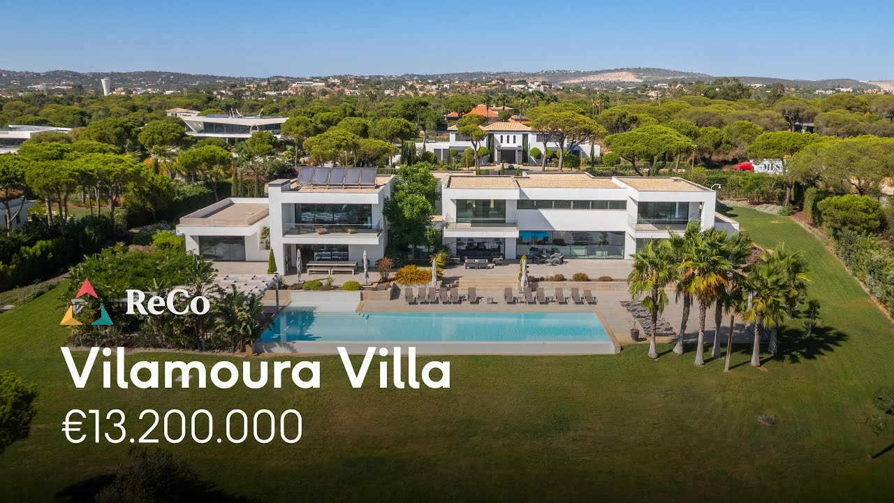 Detached 8 bedroom villa in Vilamoura