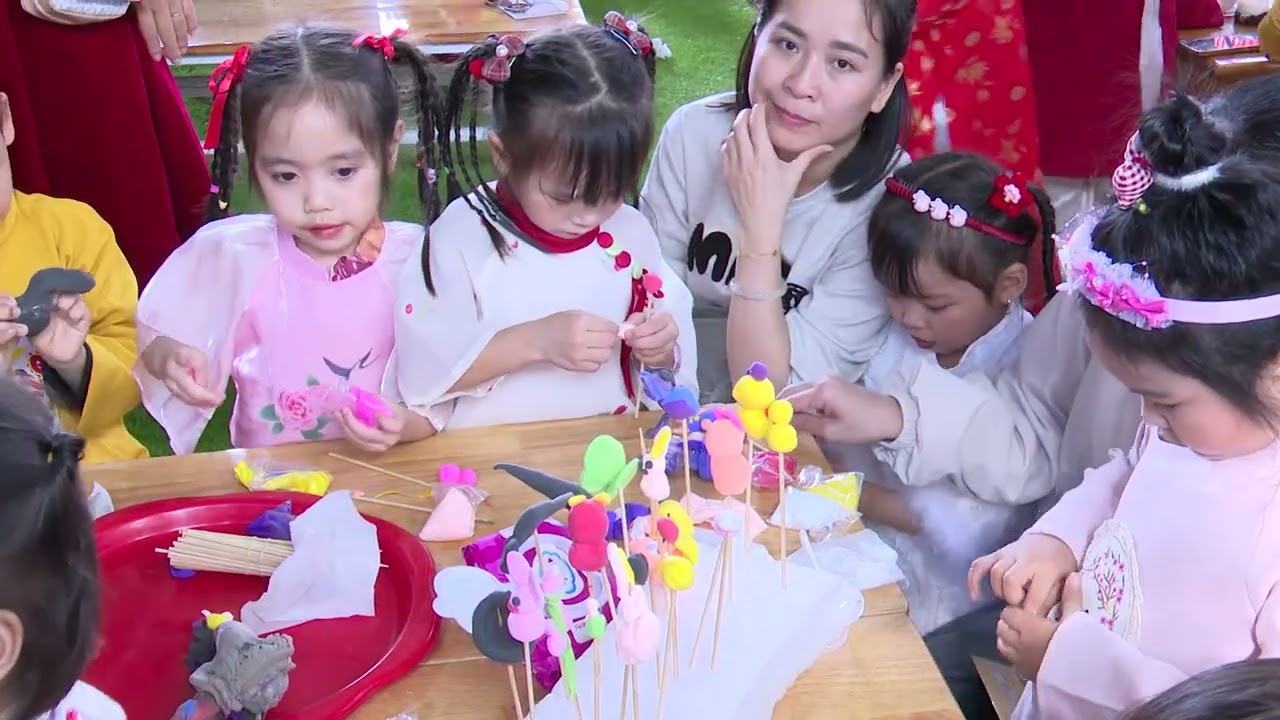 Xuân về trên sân trường mầm non Hướng Dương - Triệu phong - Quảng trị