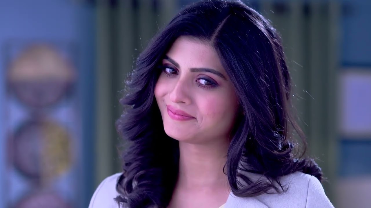 Radha Chases the Kidnappers - Alor Koley - Full Ep - 24 - Zee Bangla