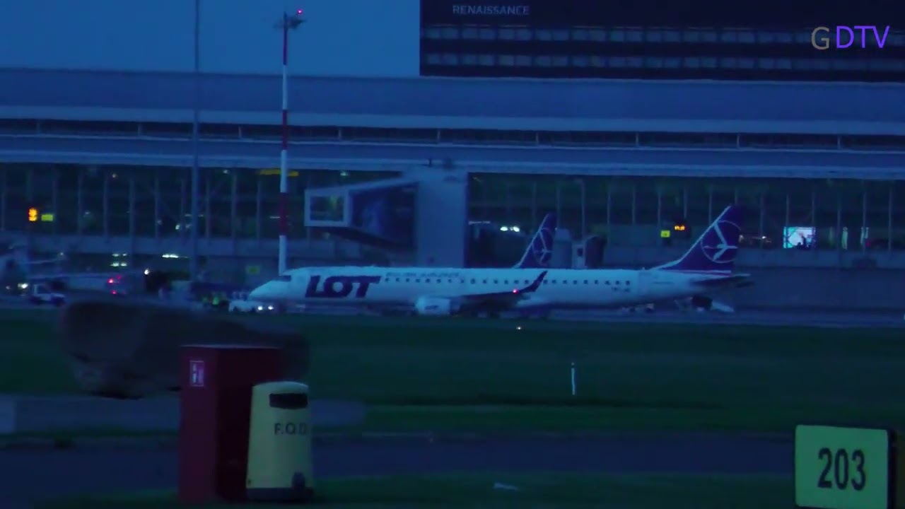Unidentified aircraft #09 WARSAW 17.04.2025 4K PL