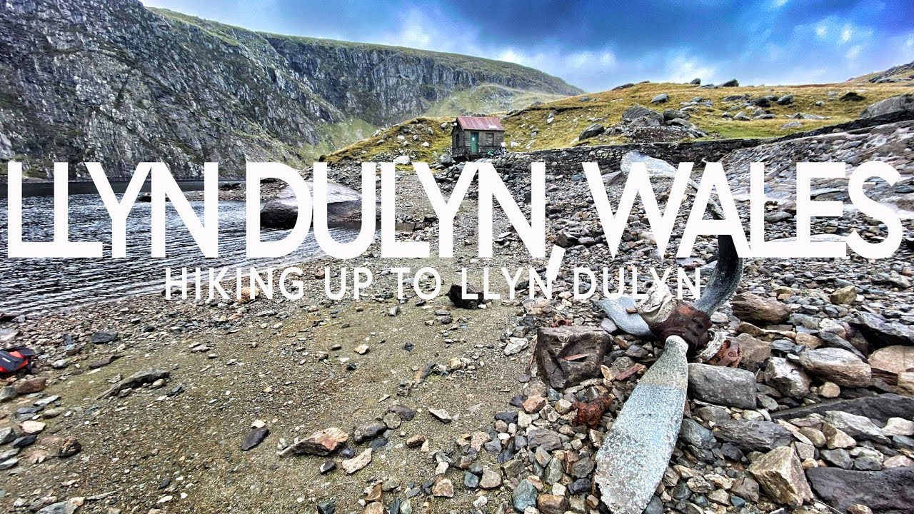 Walking to Llyn Dulyn in Northern Wales