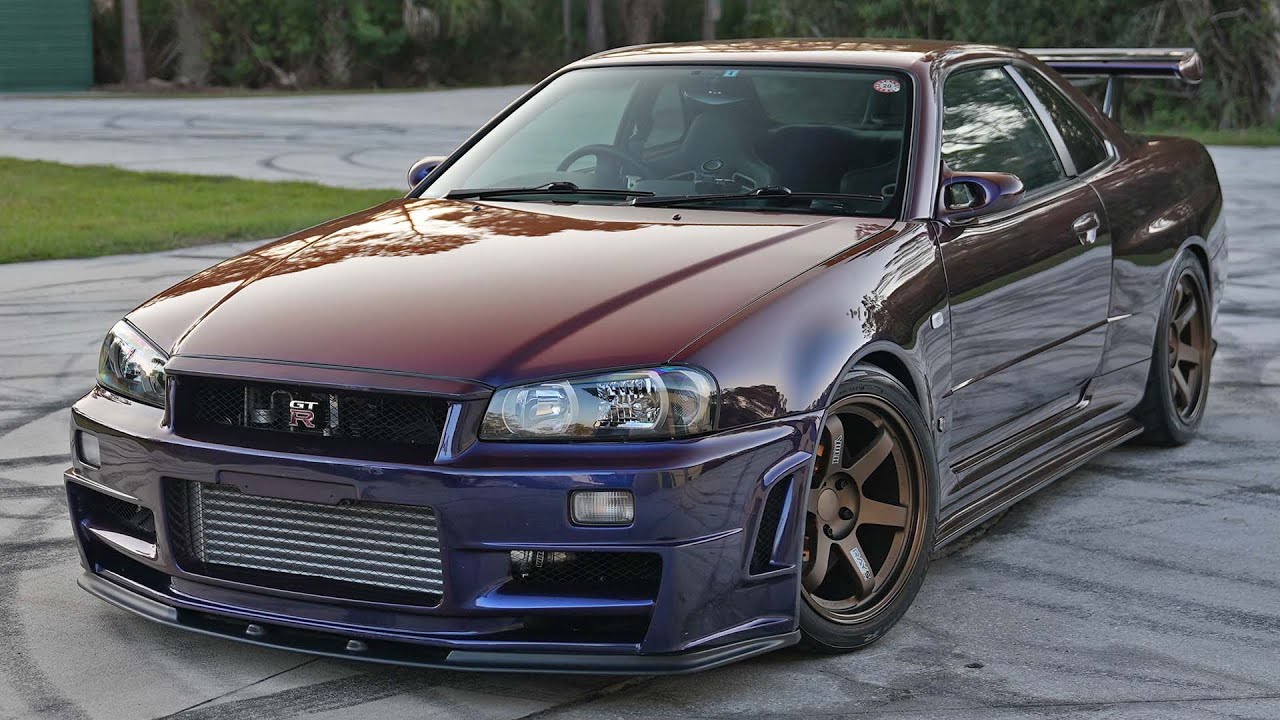 Building an R34 GTR in 20 Minutes