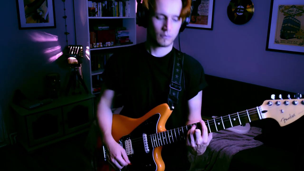 Playing Shoegaze Songs using only VST Plugins