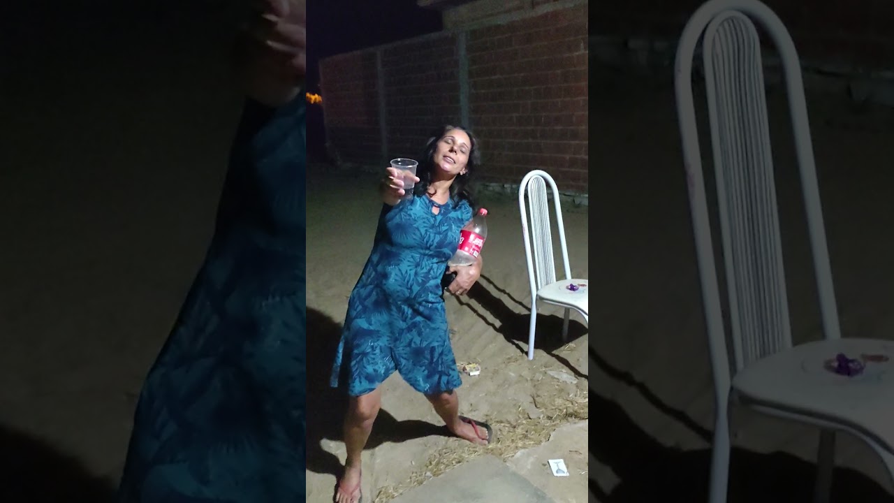 a mulher chegou beba