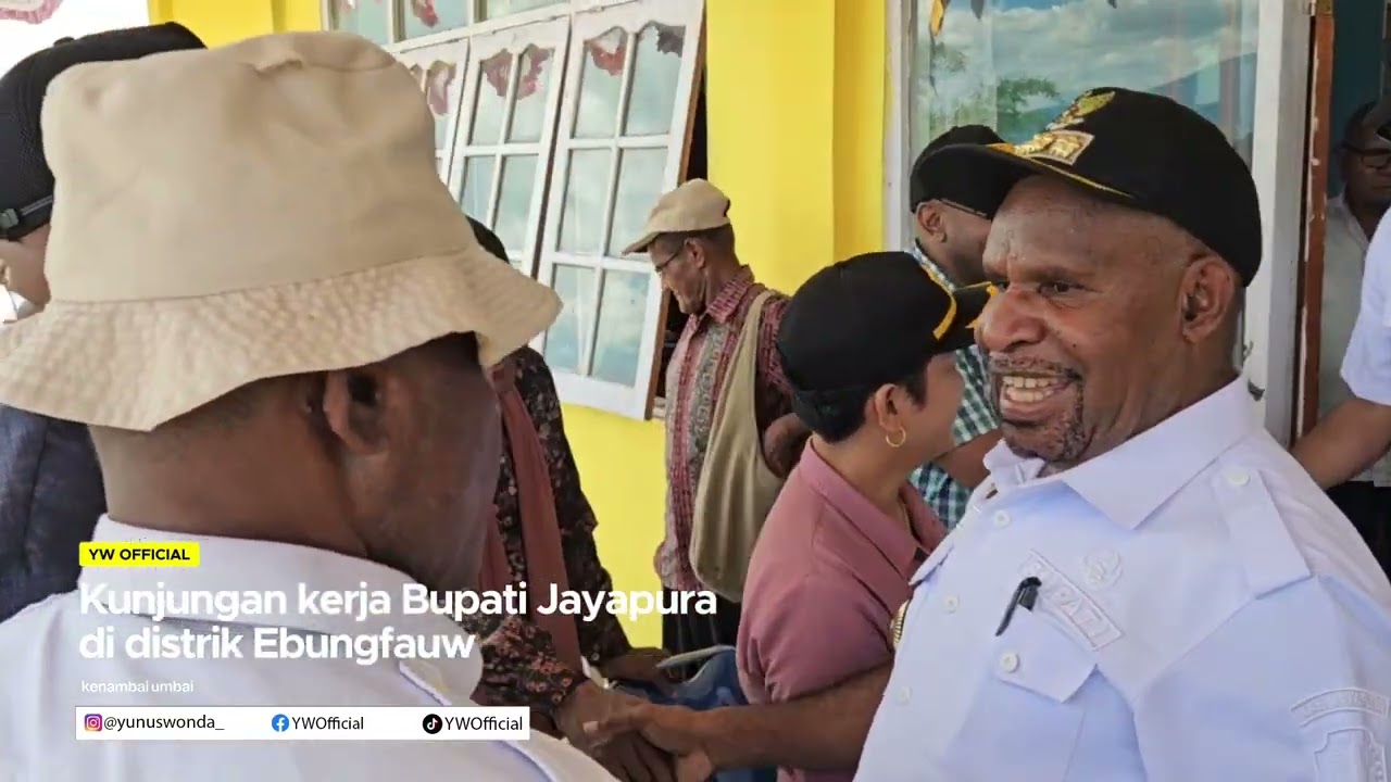 BUPATI JAYAPURA YUNUS WONDA MENGUNJUNGI DISTRIK EBUNGFAUW.