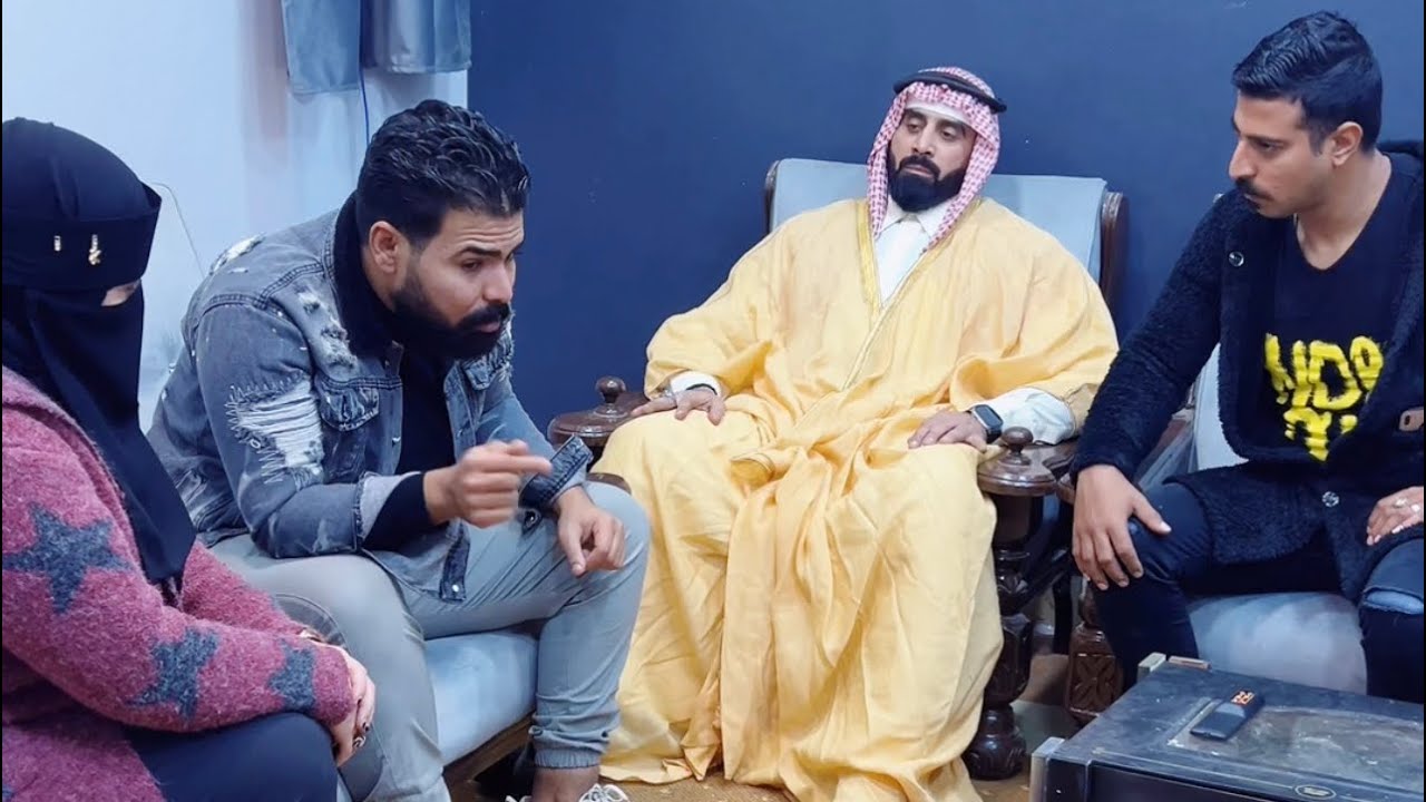 الام تتطالب  ابنها الكبير ان تتزوج والابن رافض وجميع اخواته موافقين والام تقول من حقي اتجوز