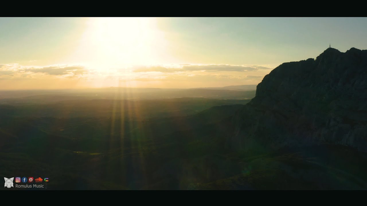 Romulus' Wild Break #1 : Sainte Victoire, Provence, France