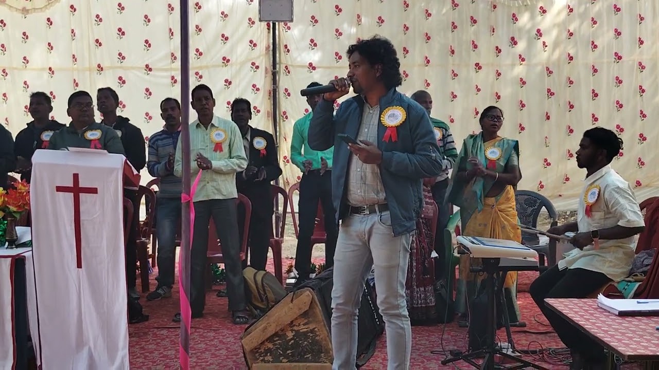 Singer Anselem Topno ka gana____ mundari  song
