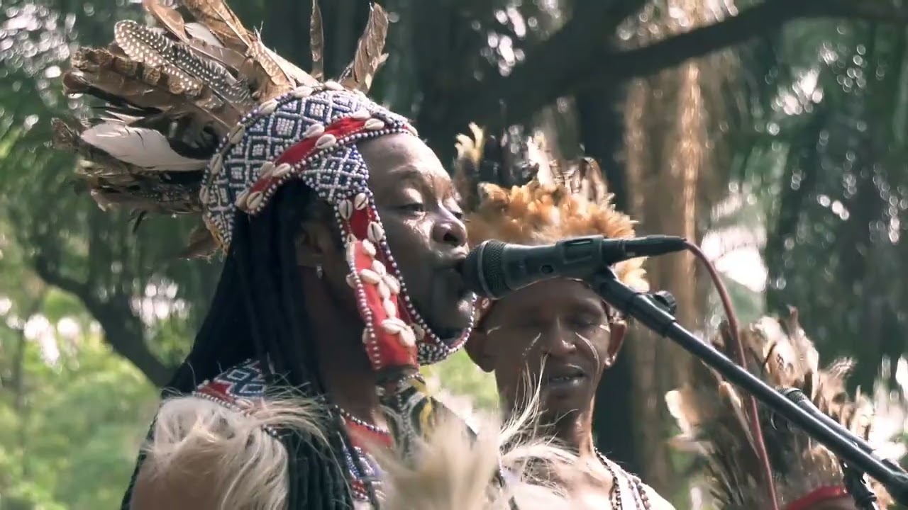 julle biangi bayoleyolela