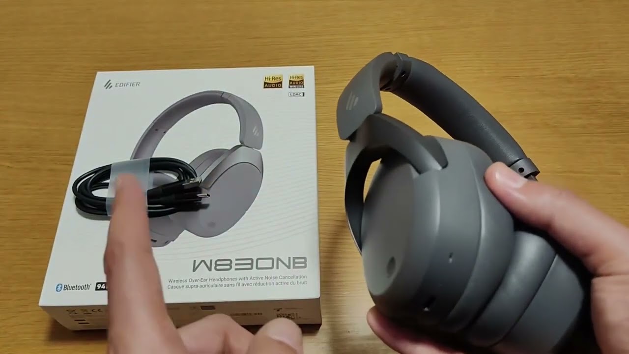 Edifier W830NB Cuffie Over Ear Bluetooth V5 4, Cuffie belle e comode, microfono non eccelso