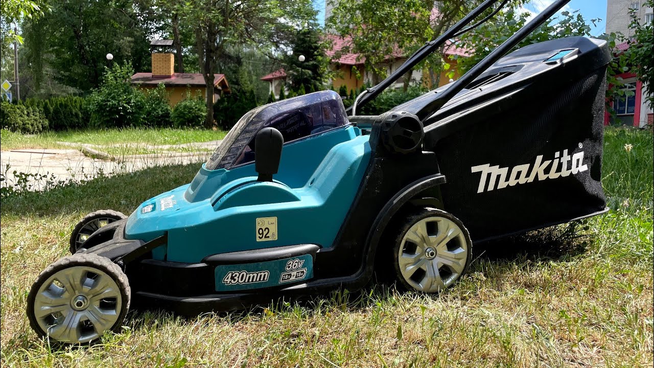 Battery lawnmower Makita DLM432